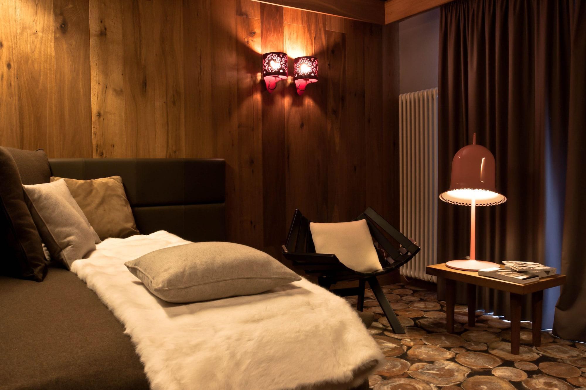 Alexander Charme Hotel Лівіньо Екстер'єр фото
